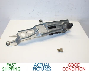 2002 - 2004 INFINITI QX4 REAR WIPER MOTOR OEM - Picture 1 of 8