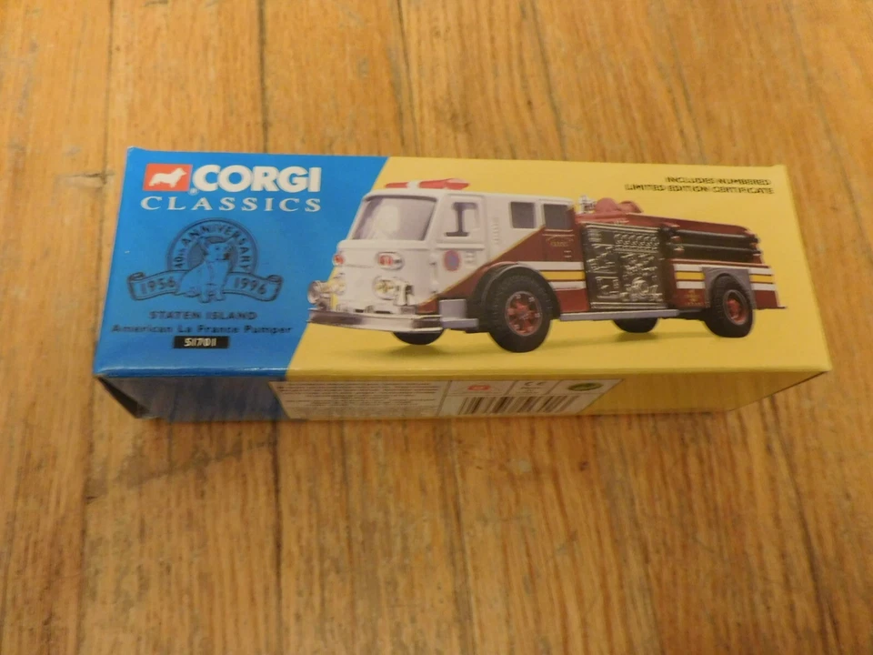 Camión de bomberos Mattel Corgi Classics 51701 La France Staten Island sin usar, en caja original Foto 1 de 1