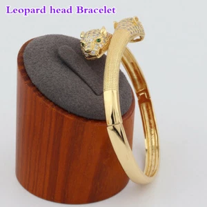 Luxury female jewelry titanium steel gold Zircon Bracelet Love Fashion Bracelet - Picture 1 of 8