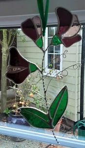 Stained Glass Sweet Pea, Forever Flower, Birthday Flower April Suncatcher - Picture 1 of 7