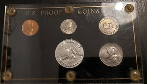PANAMA BANK MINT 5 DIF UNC COINS SET 1 CENTISIMO - 1/2 BALBOA SILVER 1968 YEAR - Picture 1 of 2