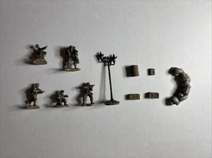 Forces of Valor # 83099 U.S. 4th Infantry Division Baghdad 1/72 Scale Figure Set - Picture 1 of 3