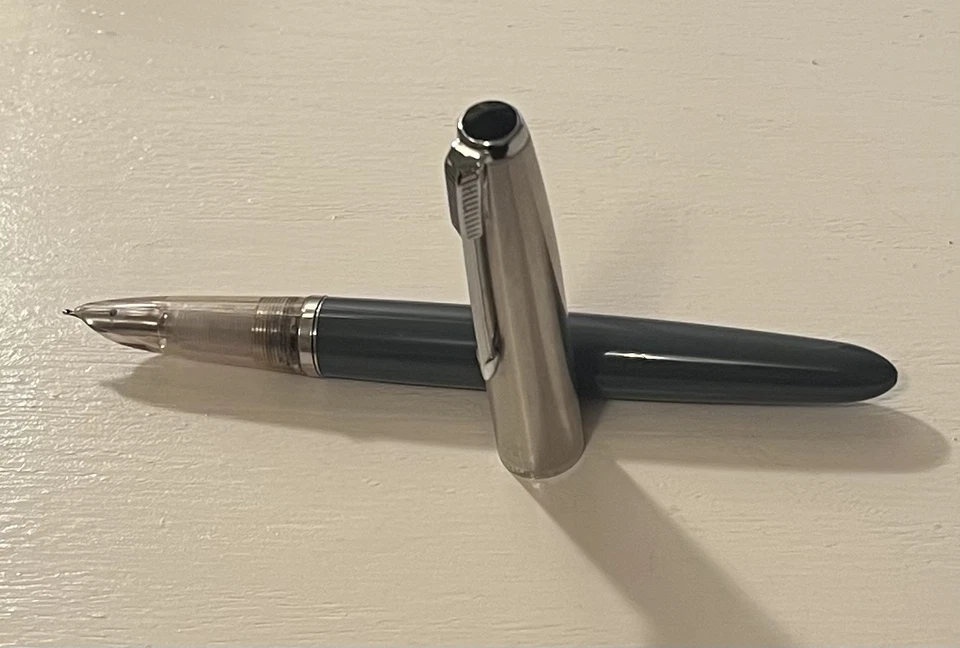 Винтажная перьевая ручка Parker 41 с серым стволом + хромированная крышка + октановый новый в коробке + демонстрационная - Изображение 1 из 4