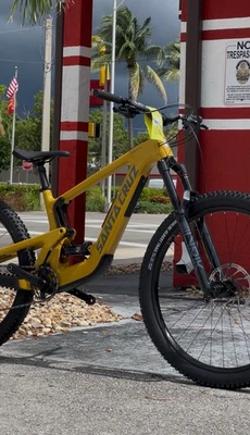 NEW 2025 Santa Cruz Heckler Medium Gloss Mustard E-Mountain Bike eMTB CARBON - Image 1 of 4