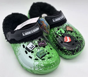 NWT Minecraft Slip on Clogs/Crocs Fleece Lined with Charms Kids USA Size 4/5 - Picture 1 of 9
