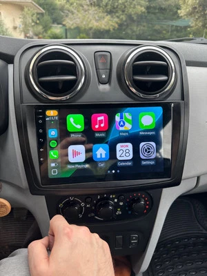 Navigatore Dacia Sandero Duster Logan Arkana Dokker Android 14 Wi-Fi 5G CarPlay  - Immagine 1 di 4