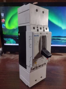 INTERRUPTOR CIRCUITO EATON NZMH2-A80-NA 80 AMP 690 VAC 3 POLOS NUEVO PARA LLEVAR - Imagen 1 de 10