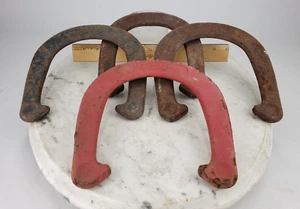 4X Vintage Royal Horseshoes St. Pierre Worcester Horse Shoes Cast Iron Throwing - Bild 1 von 9