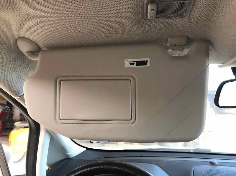 2018 2019 2020 FORD ECOSPORT Sun Visor LHTAN Foto 1 de 1