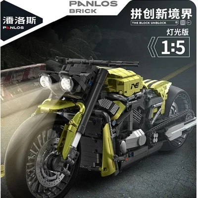 Building Blocks MOC 672110 Motorbike Locomotive Series with lighting 2427pcs Toy - Image 1 of 4