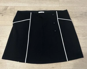 Elle Skirt Size XL Black Textured White Trim Button Accents Pull On NWT - Picture 1 of 9