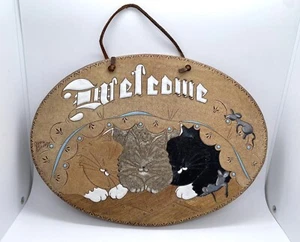 BEASLEY’S Pottery Montana USA Oval WELCOME Sign Three Cats Sleeping 10x13in - Picture 1 of 9