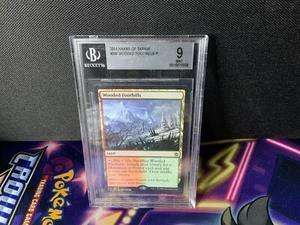 BGS 9 MTG Magic the Gathering Wooded Foothills (249/282) Khans of Tarkir - Picture 1 of 2