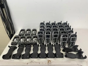 Celulares Motorola Nextel i355 con 9 fundas con clip para cinturón - PARA REPUESTOS Lote de 29 - Imagen 1 de 6