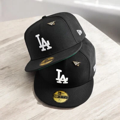 New Era x RocNation Paper Planes - MLB - Los Angeles Dodgers 59FIFTY Fitted Cap - Image 1 of 4