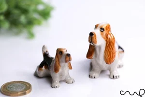 Juego de 2 estatuillas de animales coleccionables adorno de cerámica de basset de perros sabueso - Imagen 1 de 11