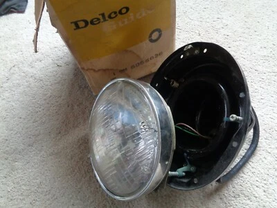 GENUINE GM DELCO 5955636 1955 - 64 DD HEADLAMP LIGHT ASSEMBLY 12 VOLT NOS - Image 1 of 4