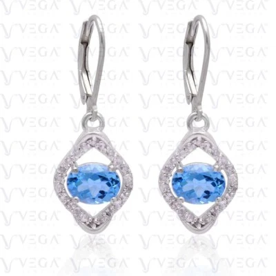 Pendiente de topacio natural y diamantes de corte ovalado de 4,50 quilates enchapado en oro blanco de 14K Foto 1 de 4