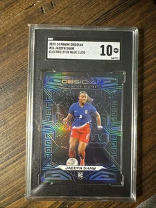 2023-24 Panini Obsidian #16 Jaedyn Shaw RC grabado eléctrico azul/20 SGC 10 - Imagen 1 de 2