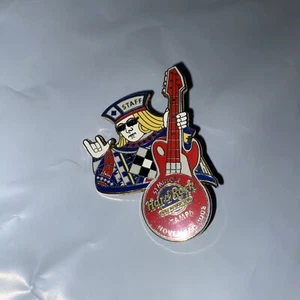 Hard Rock Cafe Pin Tampa GUITAR NOVEMBER 2008 GRAND OPENING TABLE GAMES STAFF E - Picture 1 of 3