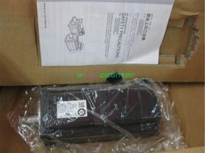 1PC NEW IN BOX Yaskawa servo Motor SGMPH-08AAA2B - Picture 1 of 1