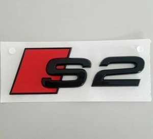 S2 Logo Schriftzug schwarz Emblem Aufkleber für Audi 80 coupe hinten Heckklappe - Bild 1 von 1