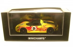 Porsche 918 Spyder Weissach Package No.2 Kyalami Racing Design (Red/Yellow) 2015 - Picture 1 of 1