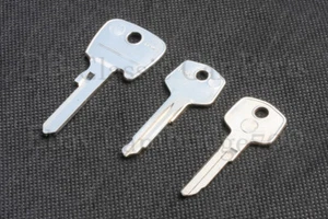 Mercedes Key Blank Rohlinge W108 W109 W110 W111 W113 SL - Picture 1 of 2