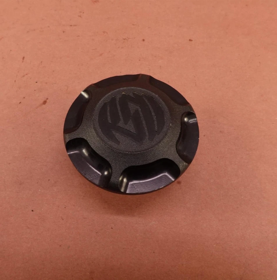 Harley-Davidson Softail Deluxe 2007-2016 FLSTN RSD tapa de combustible de gasolina Foto 1 de 4