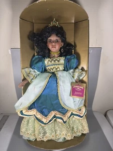 Bambola porcellana Janetta ricordi da collezione in scatola - abito principessa 18” - leggi - Foto 1 di 11