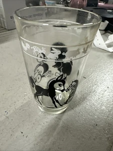 Vaso de jugo de casa y pato negro - Imagen 1 de 6