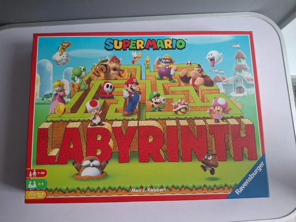 Super Mario Labyrinth • Maze Board Game • 2019 • Fully Complete  - Image 1 of 4