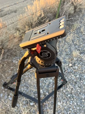 Sachtler DV 12 SB SpeedBalance Pro Video Fluid Head w/ a 100mm Ball Base, Tripod - Image 1 of 4