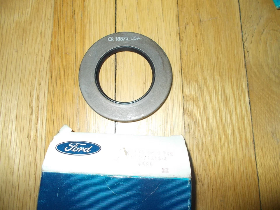 NOS 1973 - 1979 FORD F100 F250 F350 OUTPUT SHAFT SEAL D8TZ-7B215-B - Image 1 of 1