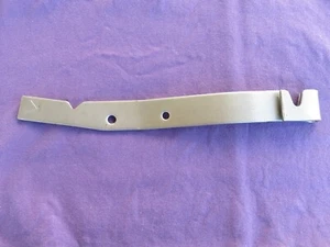 Palanca ecualizadora de freno de estacionamiento Mustang Shelby 65 66 - Imagen 1 de 9