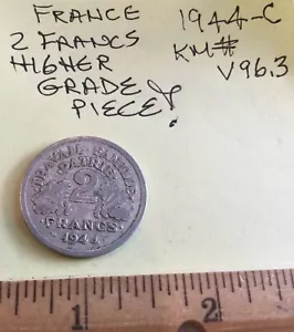 France 1944-C 2 Francs Coin Km#V96.3 Circ But A Higher Grade Semi-Key! - Picture 1 of 5