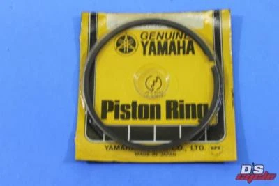 NOS 1980-1981 Yamaha YZ465 .25 Piston Rings 1st O/S PART# 3R5-11601-10 - Image 1 of 4
