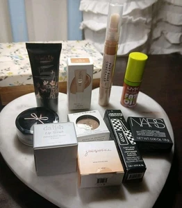 Lot of 10 Mixed Makeup Lot Full Sz + Minis Huda, Delish, Nars, Nyx and more - Picture 1 of 3