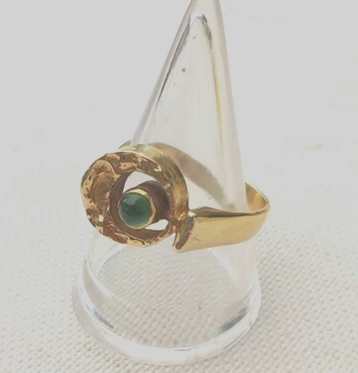 Edler Grüner Vintage Turmalin Ring 585 Gold Handarbeit Weite 56 80er Jahre - Bild 1 von 4