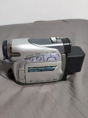 JVC GR-D270U Digital Video Camera Silver. NOT WORK. For parts - Image 1 of 4