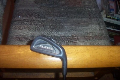 slightly used Tommy Armour 845 s Silver Scot steel Extra Stiff 7 iron   RH - Image 1 of 3
