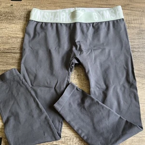 Gymshark Fit Seamless Leggings Gray W/ Green Waistband Women’s Sz Small - Picture 1 of 3