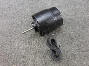 Unbenutzter GE General Electric 5KSM92KFL2008S Motor 1/20 PS 1550 U/min Nr. 1336 - Bild 1 von 7