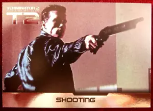 TERMINATOR 2: JUDGMENT DAY - T2 - Foil Chase Card #F2 - Shooting - 2017 - Picture 1 of 2