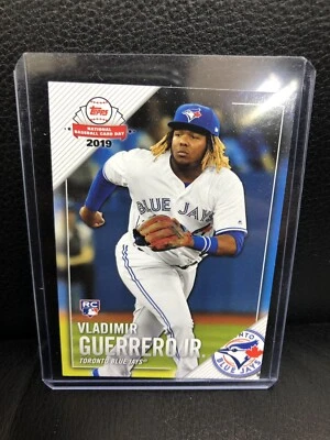 2019 Topps National Baseball Card Day Vladimir Guerrero Jr. Rookie # 2 . - Image 1 of 3