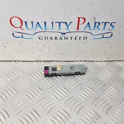 MERCEDES C CLASS AERIAL ANTENNA AMPLIFIER W204 2011 A2048205189 - image 1 of 4
