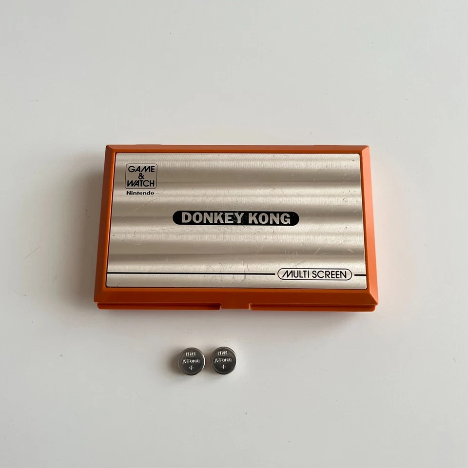 Nintendo Game & Watch Multiscreen 1982 - Donkey Kong - Funzionante - Immagine 1 di 4