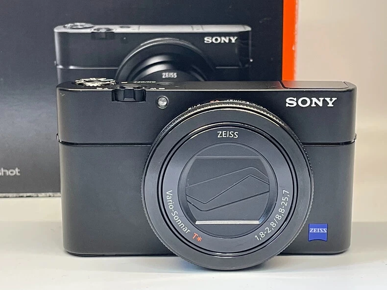 Sony Cyber-shot DSC-RX100 IV 20-29.9MP Digital Cameras for Sale