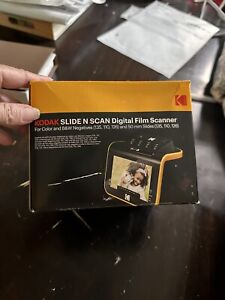 KODAK Slide N SCAN Film & Slide Scanner, 35mm, 126, 110 Film Negatives & Slides