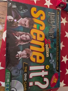 Harry Potter Scene It DVD Board Game 2nd Edition 100% Complete VGC - Picture 1 of 3